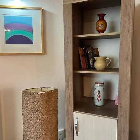 Parliament Free Parking Apartman Szkopje