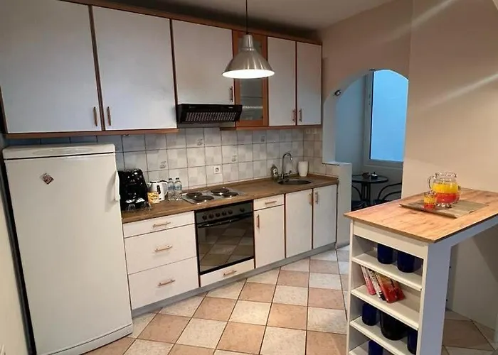 Parliament Free Parking