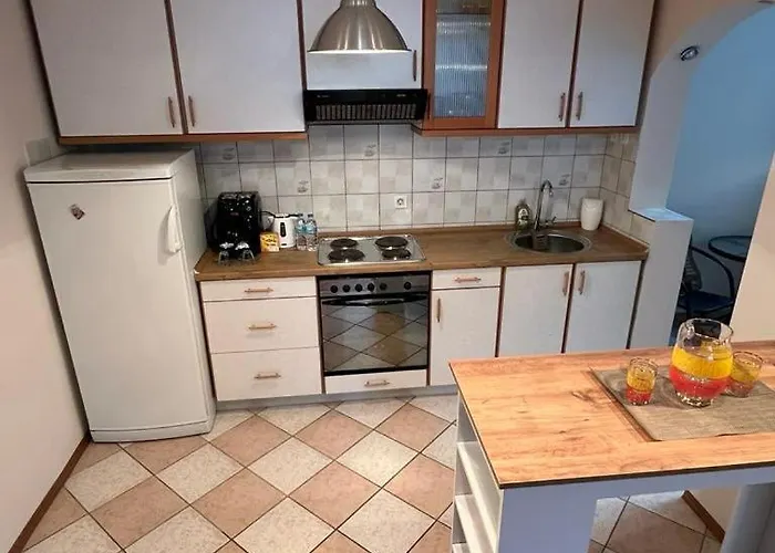 Parliament Free Parking *