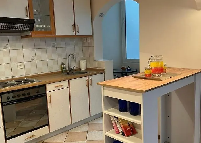 Parliament Free Parking *